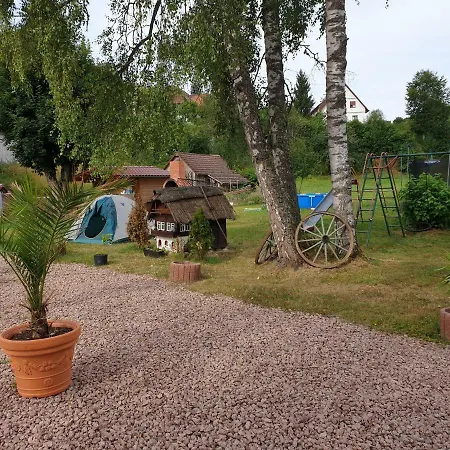 Camping Hirsch Fluorn-Winzeln